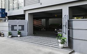 Super Townhouse De Alphabet Karmanghat